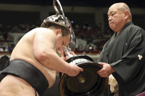 Aonishiki, o Hatsu Basho 2026 e o sumô como espelho da tradição japonesa