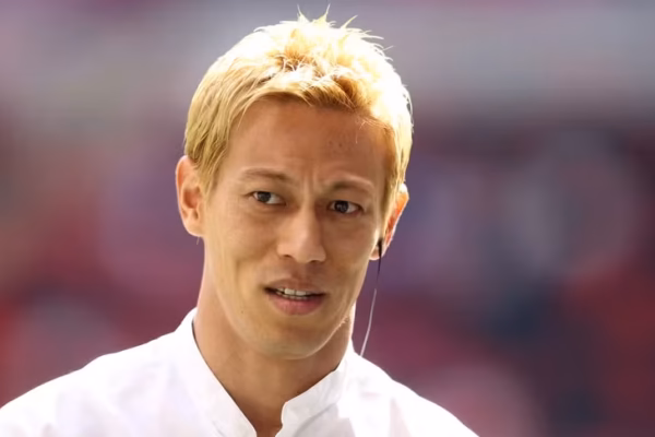 🚨 Honda choca o mundo: lenda japonesa do futebol sai da aposentadoria aos 39 anos!