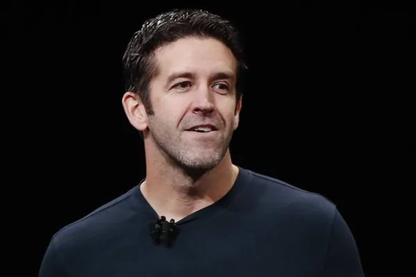 🔥 CEO da Apple deixa o comando e abala o mercado🔥