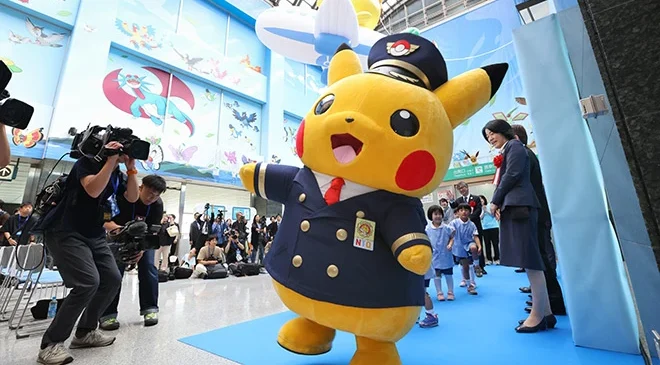 Pikachu pousa em Noto